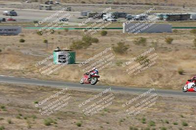 media/Apr-20-2025-AHRMA (Sun) [[393a79c373]]/Race/Group 11 early race/Turn 4b/